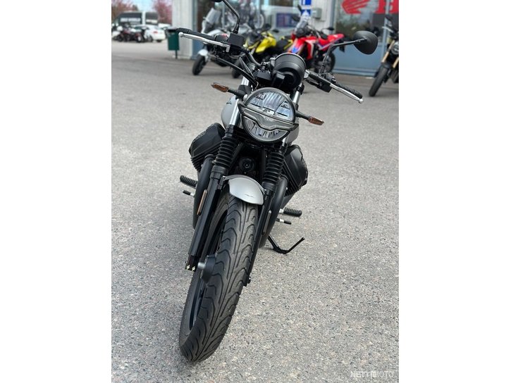 Moottoripyörä Moto Guzzi V7 2022 16362312
