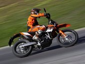 38120 Action 690 Enduro 4