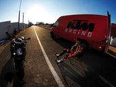 38204 990 Super Duke R Action 2010