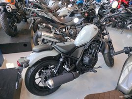 Honda Rebel 2540739