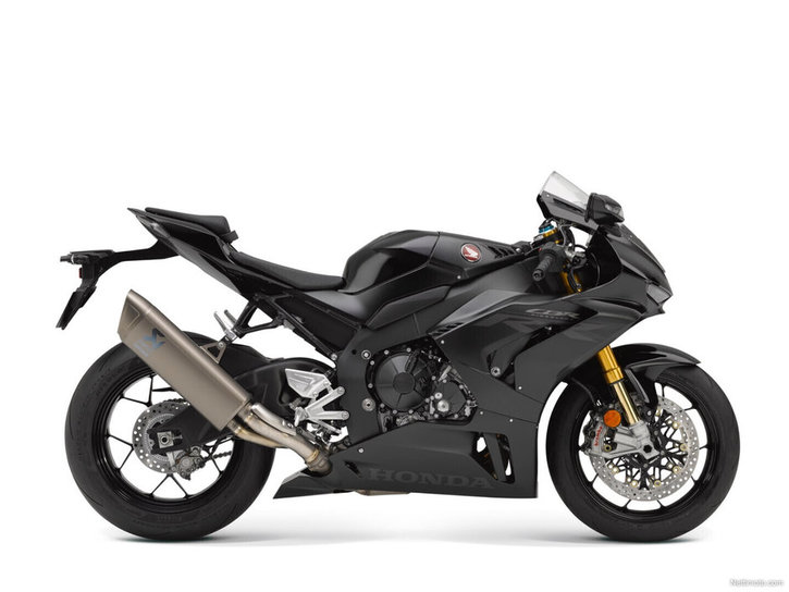 Moottoripyörä Honda CBR 2025 3790136