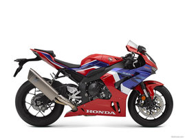 Moottoripyörä Honda CBR 2023 3790159