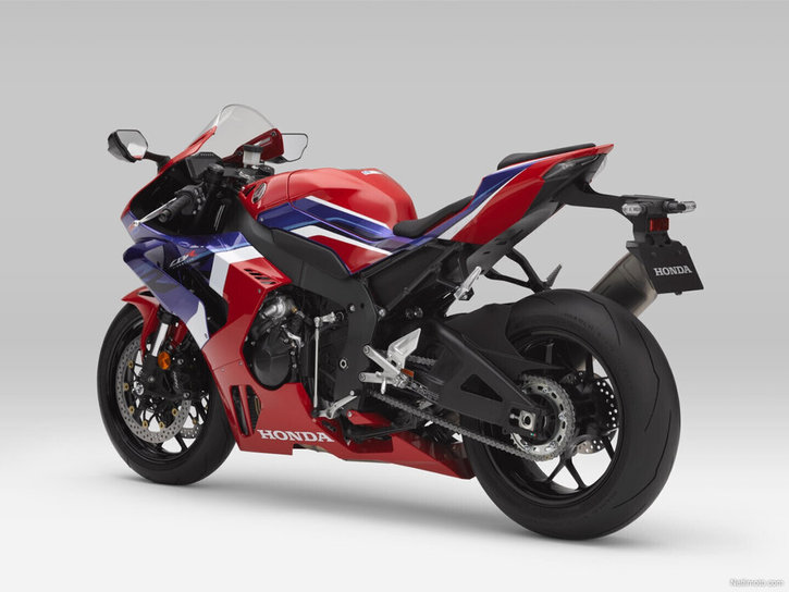 Moottoripyörä Honda CBR 2023 3790164