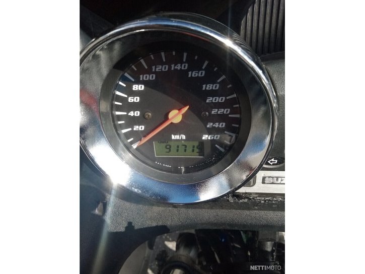Moottoripyörä Suzuki GSF 2003 8982601