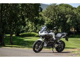 Moottoripyörä Zero DSR 2023 11919683