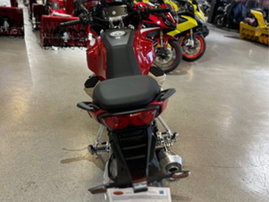 Moottoripyörä Moto Guzzi V100 Mandello 2023 12910899