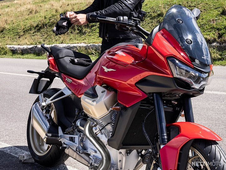 Moottoripyörä Moto Guzzi V100 Mandello 2023 12580102
