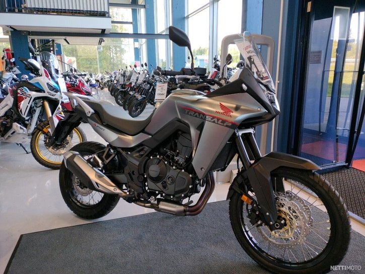 Moottoripyörä Honda XL 2024 14610344