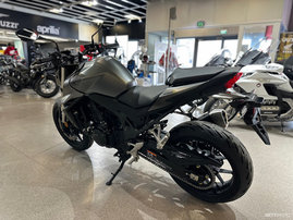 Moottoripyörä Honda CB 2023 13072484