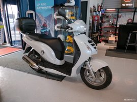 Skootteri Honda PS 2011 13311562