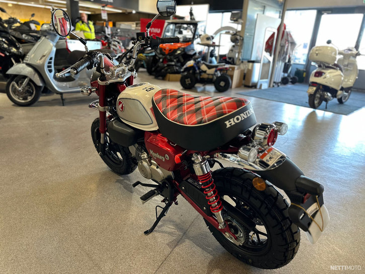 Moottoripyörä Honda Monkey 2024 13354585