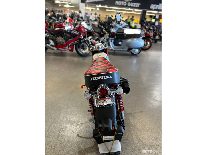 Moottoripyörä Honda Monkey 2024 13354587