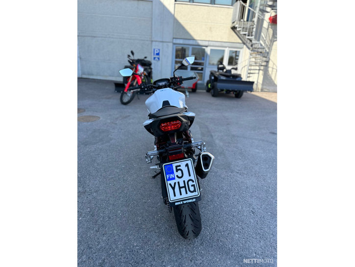 Moottoripyörä Honda CB 2023 13433534