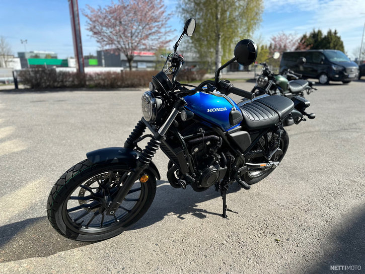 Moottoripyörä Honda CL 2023 13609979