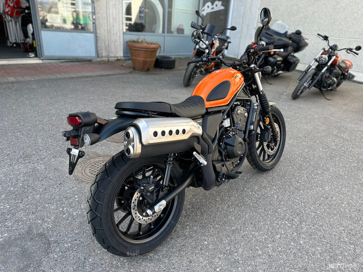 Moottoripyörä Honda CL 2023 13609986