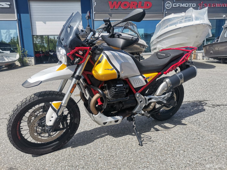 Moottoripyörä Moto Guzzi V85 2019 13774760