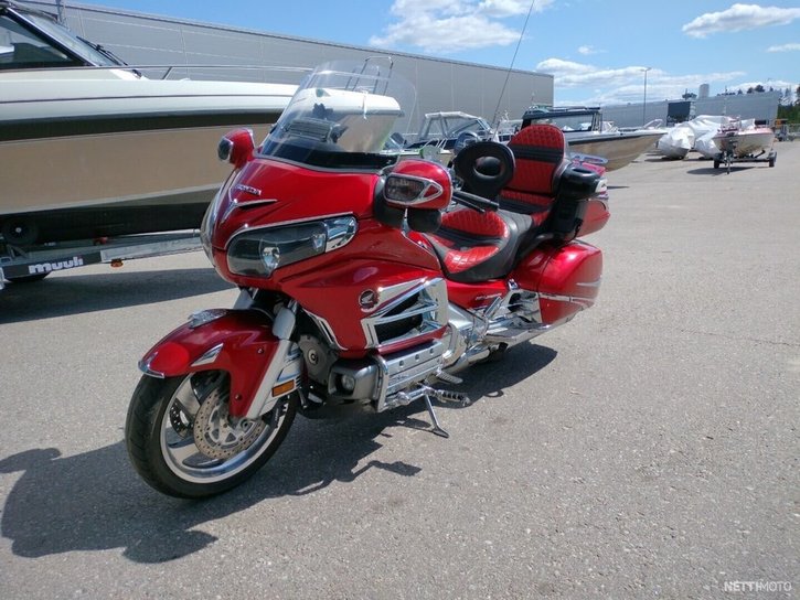 Moottoripyörä Honda GL 2014 13850932