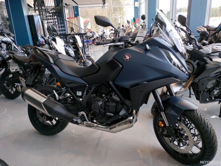 Moottoripyörä Honda NT 2024 16016417