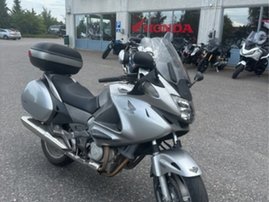 Moottoripyörä Honda NT 2008 14274995
