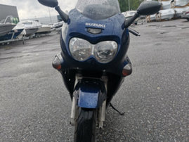 Moottoripyörä Suzuki GSX 1999 14441957