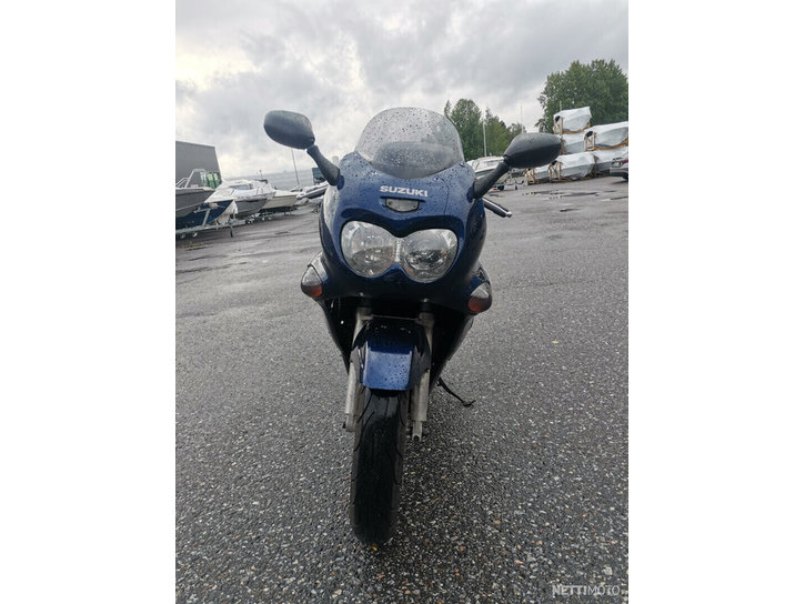 Moottoripyörä Suzuki GSX 1999 14441957