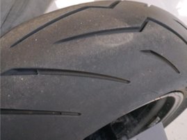 Moottoripyörä Aprilia Tuono 2021 14685688