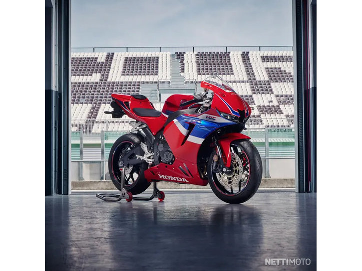 Moottoripyörä Honda CBR 2025 15006343
