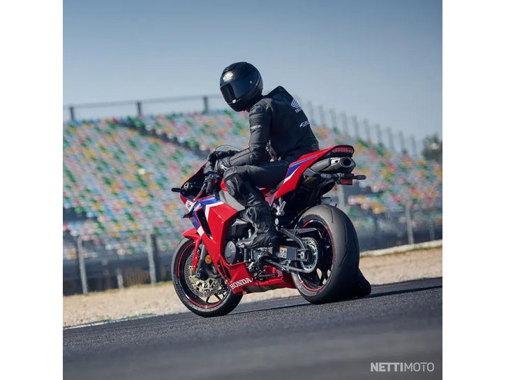 Moottoripyörä Honda CBR 2025 15006344