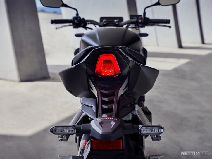 Moottoripyörä Honda CB 2025 15375242
