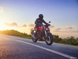 Moottoripyörä Honda CB 2025 17992421