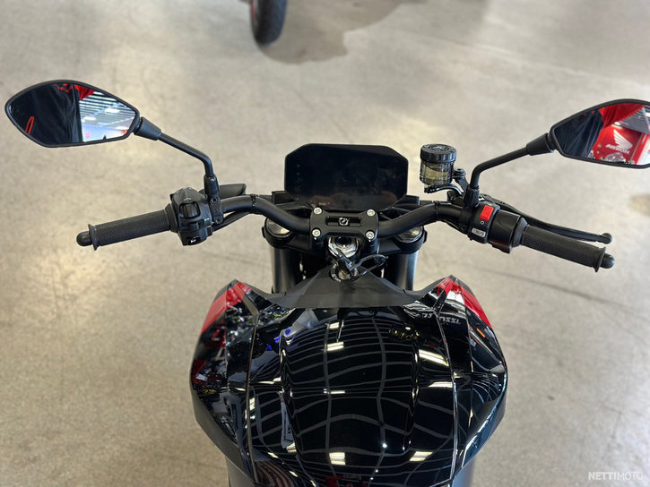 Moottoripyörä Zero SR 2024 15433131
