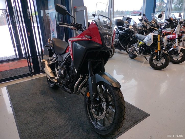 Moottoripyörä Honda NX 2024 15666504