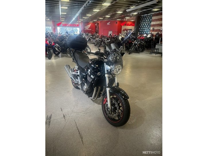 Moottoripyörä Suzuki GSX 2004 15673560
