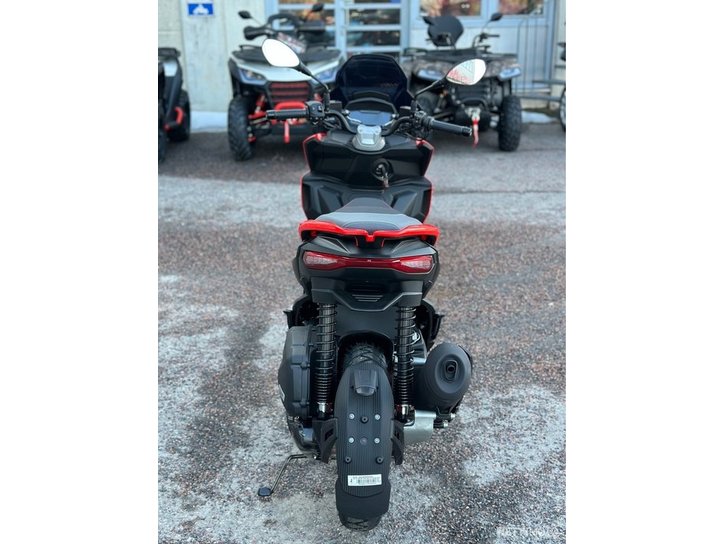 Skootteri Aprilia SR 2024 15799777