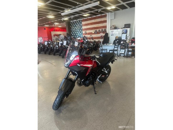 Moottoripyörä Honda NX 2024 15843418