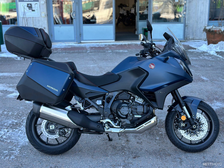 Moottoripyörä Honda NT 2024 15887071