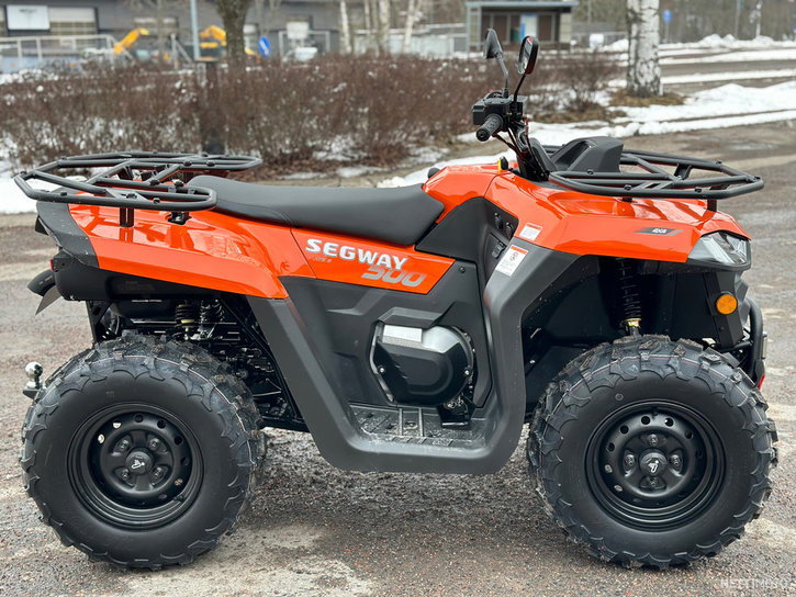 Mönkijä Segway Snarler 2024 15890385