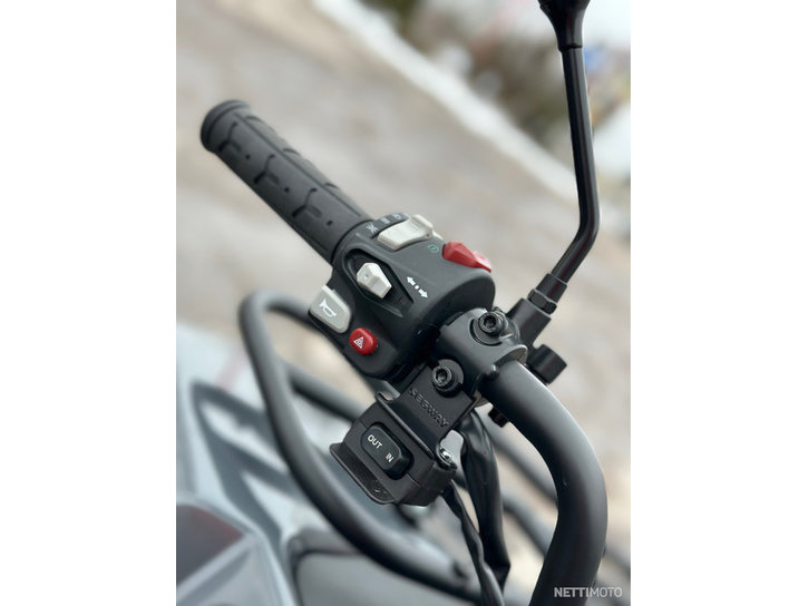 Mönkijä Segway Snarler 2024 15890435