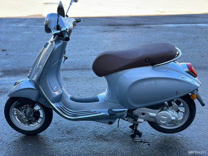 Skootteri Vespa Primavera 2023 16057235