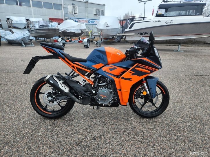 Moottoripyörä KTM RC 2023 16140326