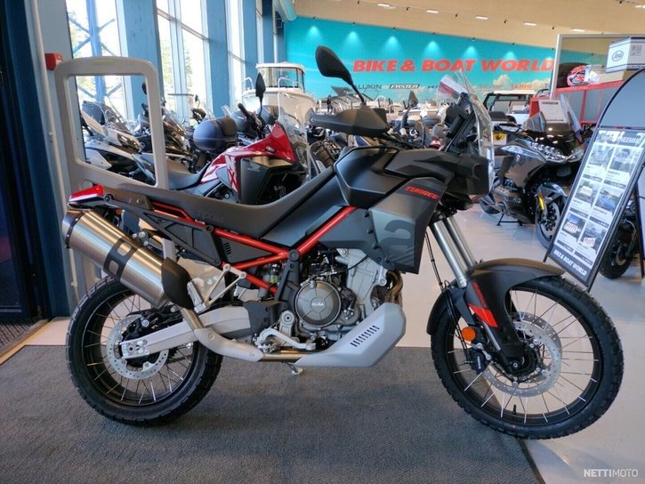 Moottoripyörä Aprilia Tuareg 2024 16169910