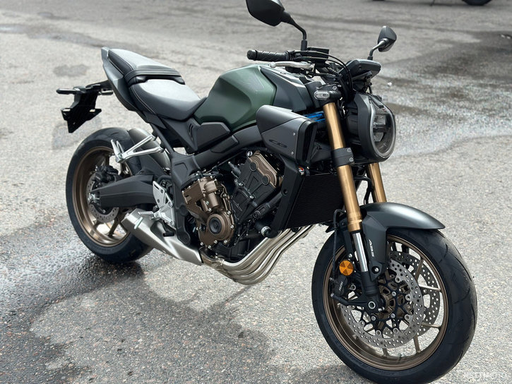 Moottoripyörä Honda CB 2025 16246957