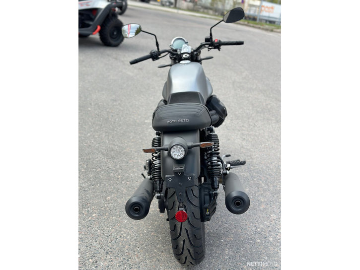 Moottoripyörä Moto Guzzi V7 2022 16362314