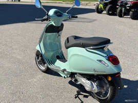 Skootteri Vespa Primavera 2024 16486581