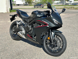 Moottoripyörä Honda CBR 2025 16494247