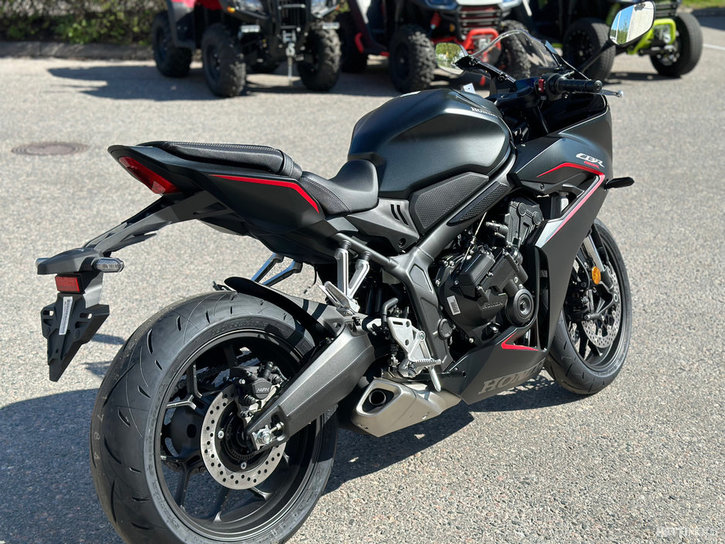 Moottoripyörä Honda CBR 2025 16494249