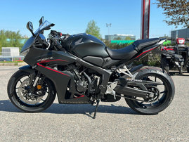 Moottoripyörä Honda CBR 2025 16494251