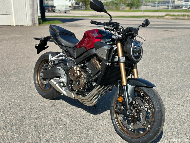 Moottoripyörä Honda CB 2025 16494539