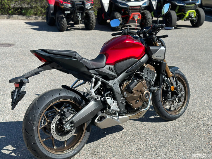 Moottoripyörä Honda CB 2025 16494543