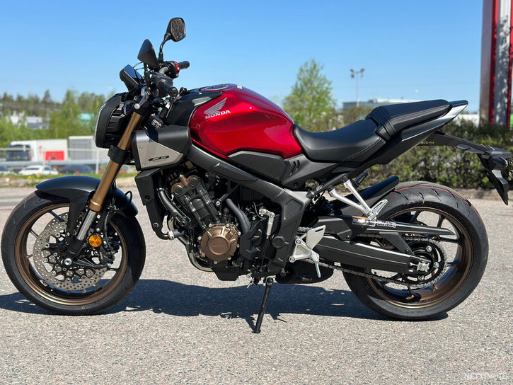 Moottoripyörä Honda CB 2025 16494547